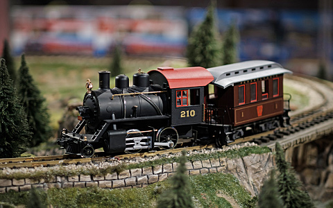 Corner Field Model Railroad Museum and Hobby
